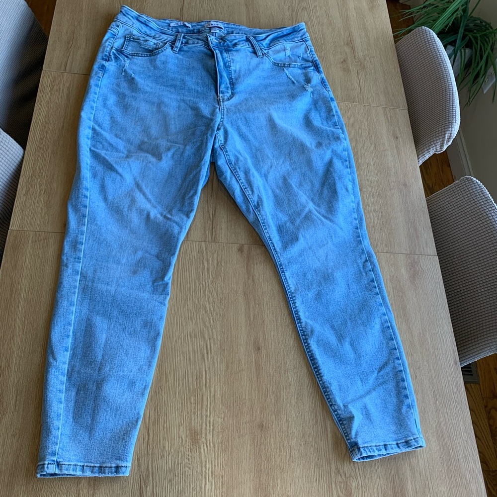 Ava & Viv High Rise Skinny Jeans - Picture 3 of 8